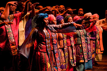 Des chorales africaines pour réveiller les âmes